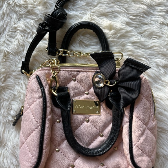 Betsey Johnson purse - Picture 2 of 13